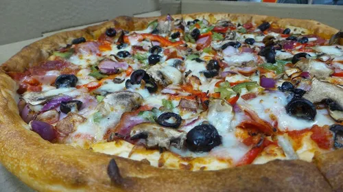 Pizza Gallery Red 12